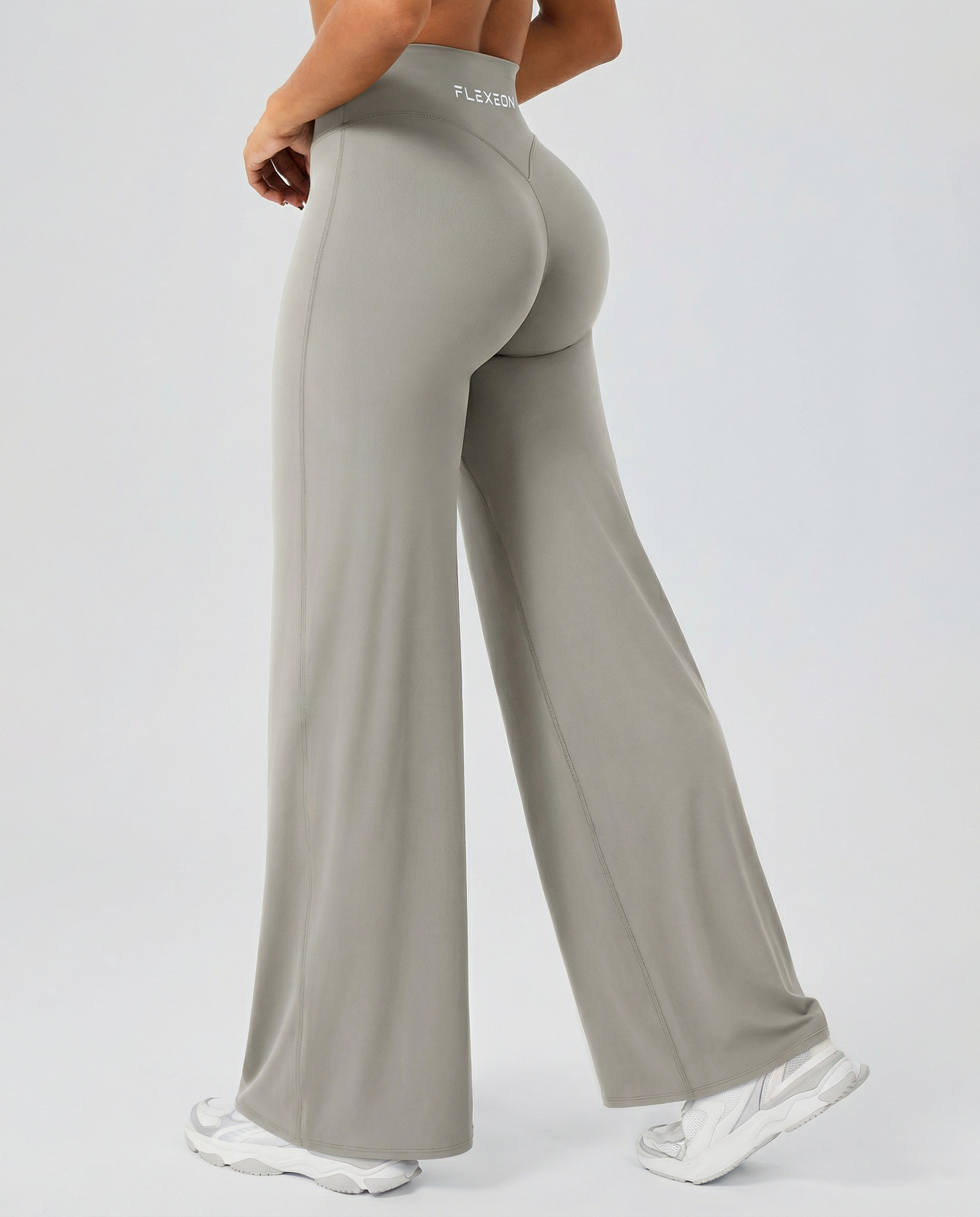 AURA FLXSCULPT™ V-Waist Flare Legginsy — Dune