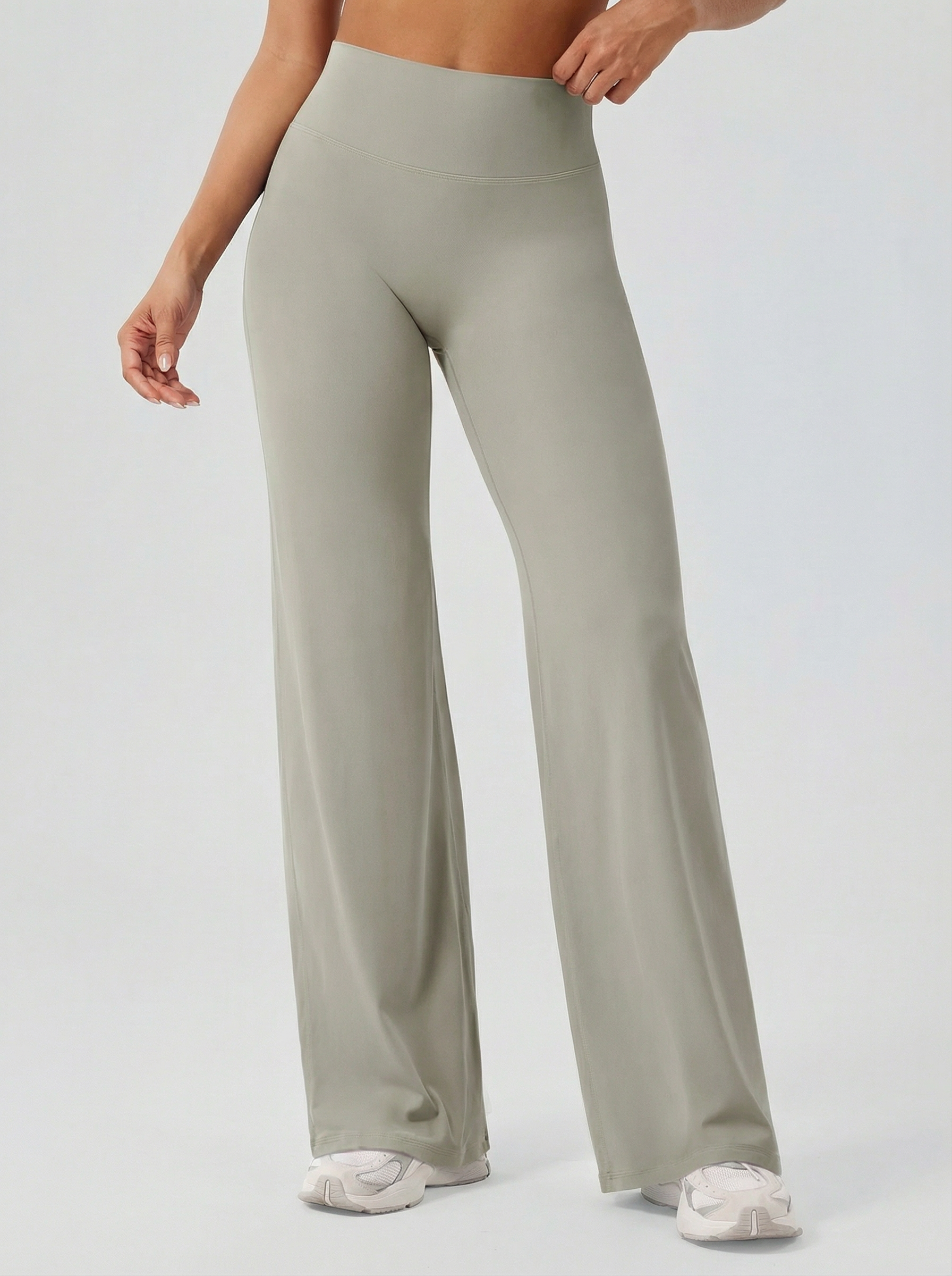 AURA FLXSCULPT™ V-Waist Flare Legginsy — Dune