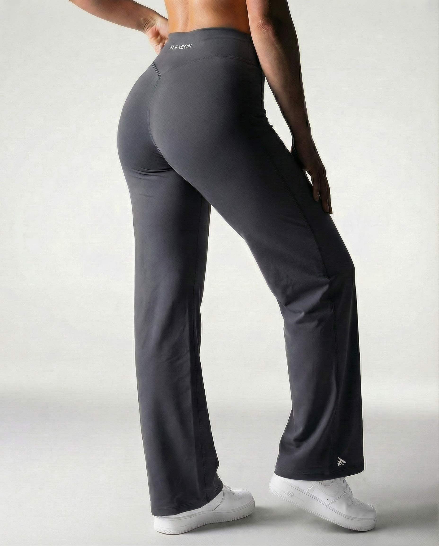 AURA | GRAPHITE – Leggingsy Flare